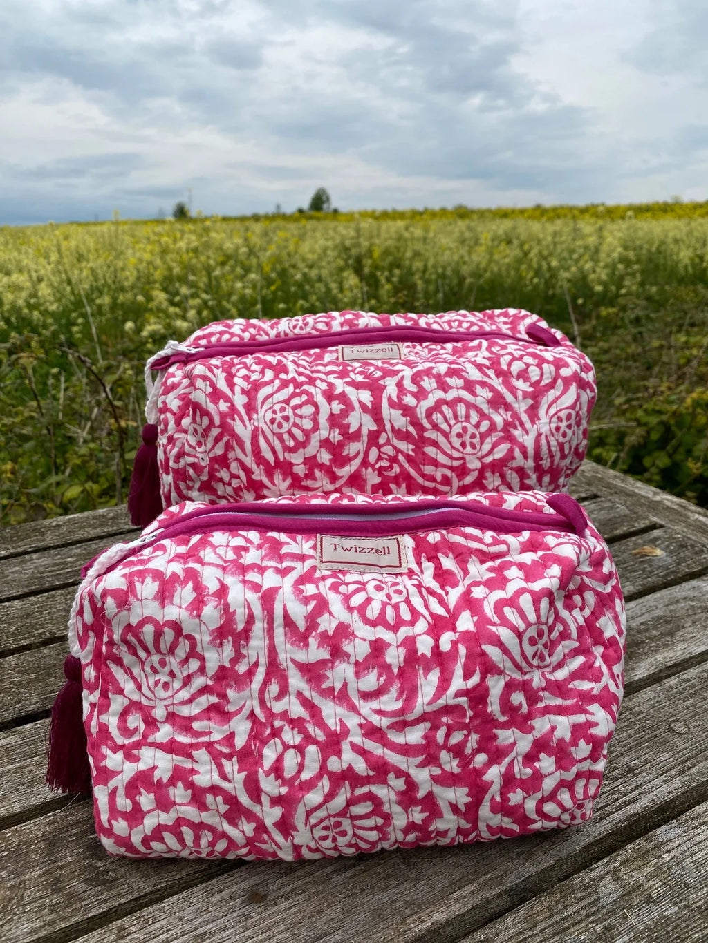 Quilted Wash Bag - Pink Abstract Floral