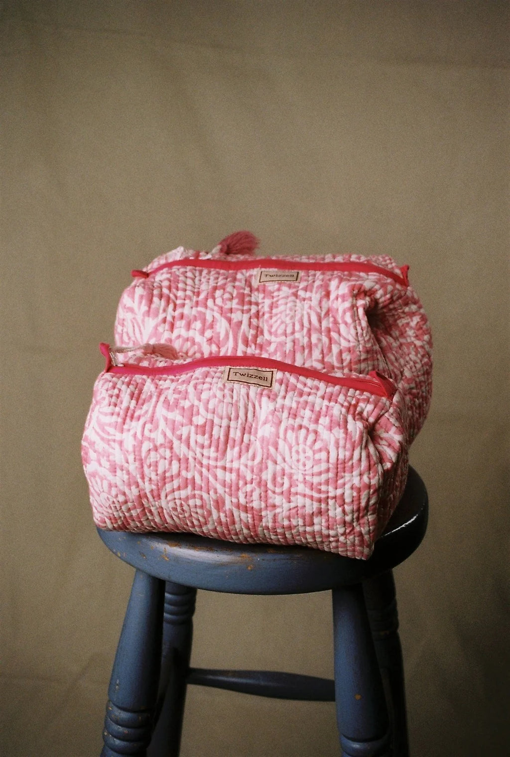 Quilted Wash Bag - Pink Abstract Floral